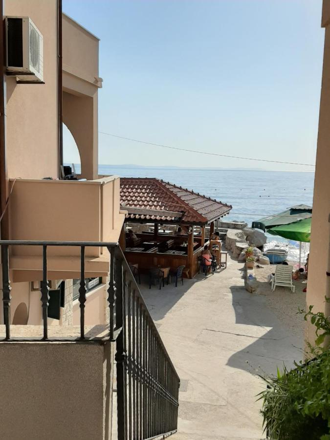 Beach Apartment Renco Sumpetar Екстериор снимка