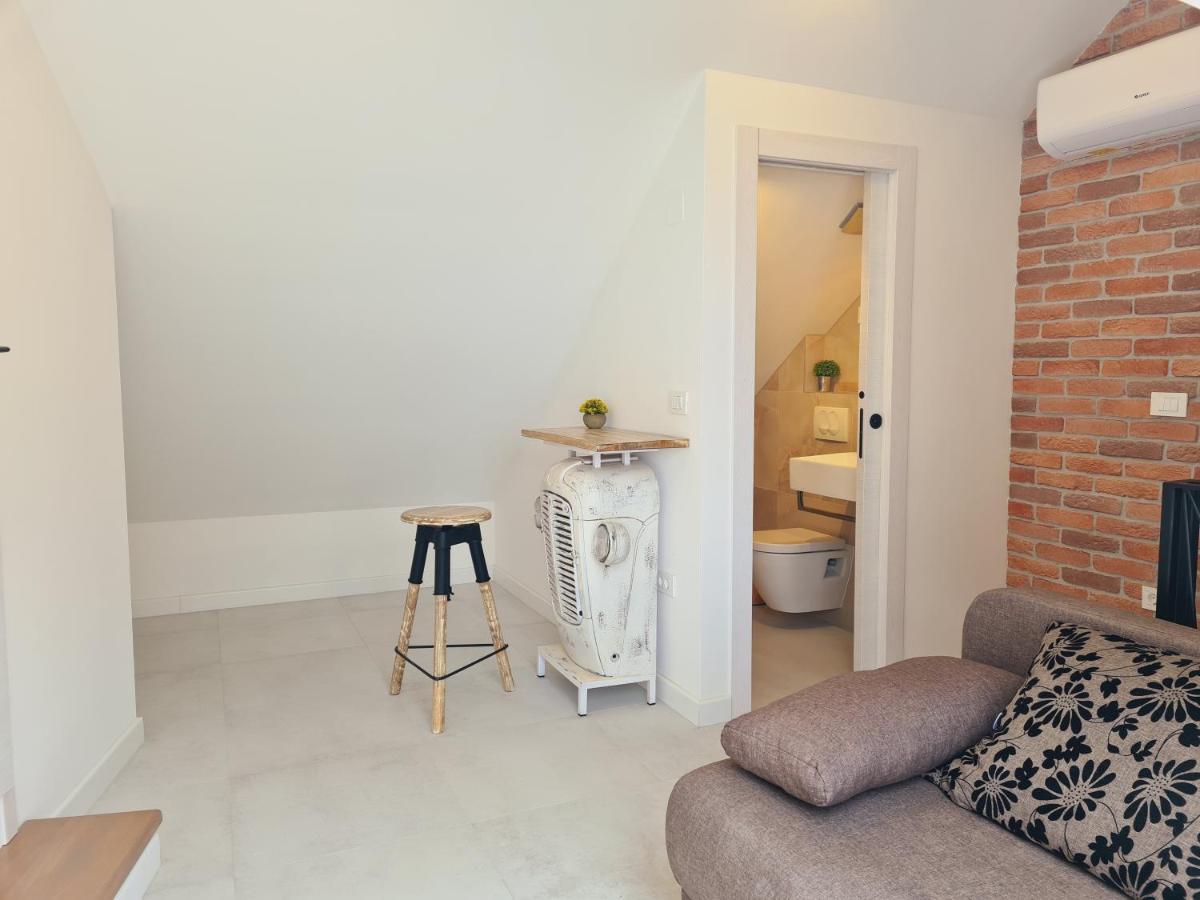 Beach Apartment Renco Sumpetar Екстериор снимка