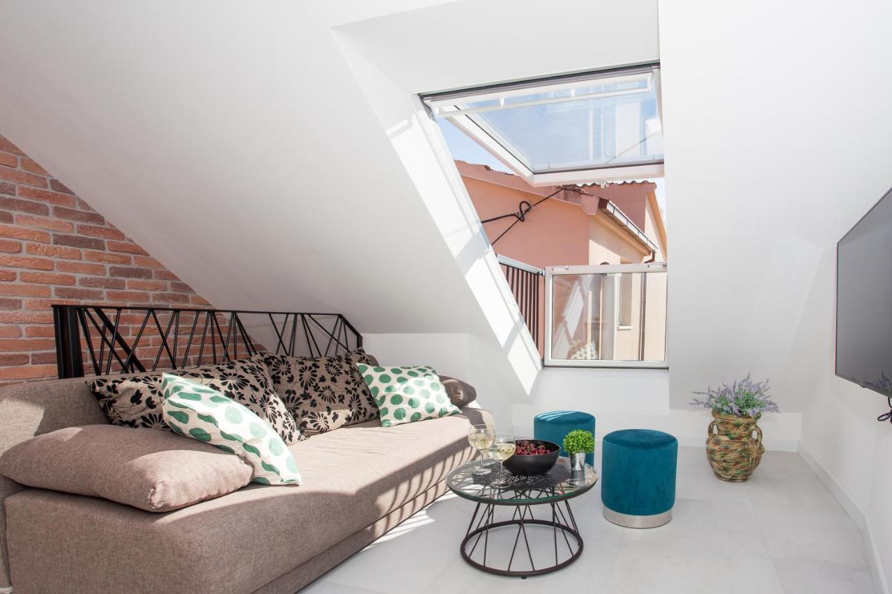 Beach Apartment Renco Sumpetar Екстериор снимка
