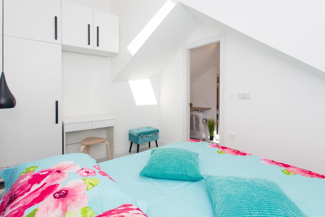 Beach Apartment Renco Sumpetar Екстериор снимка