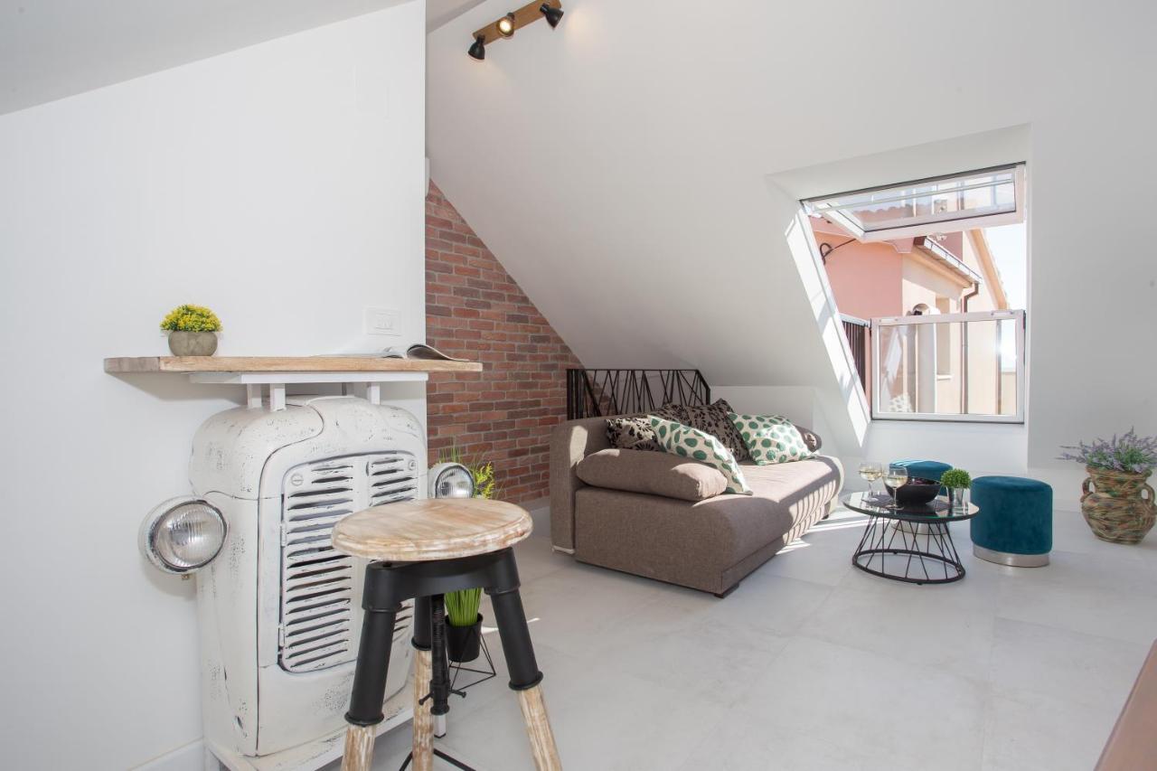 Beach Apartment Renco Sumpetar Екстериор снимка