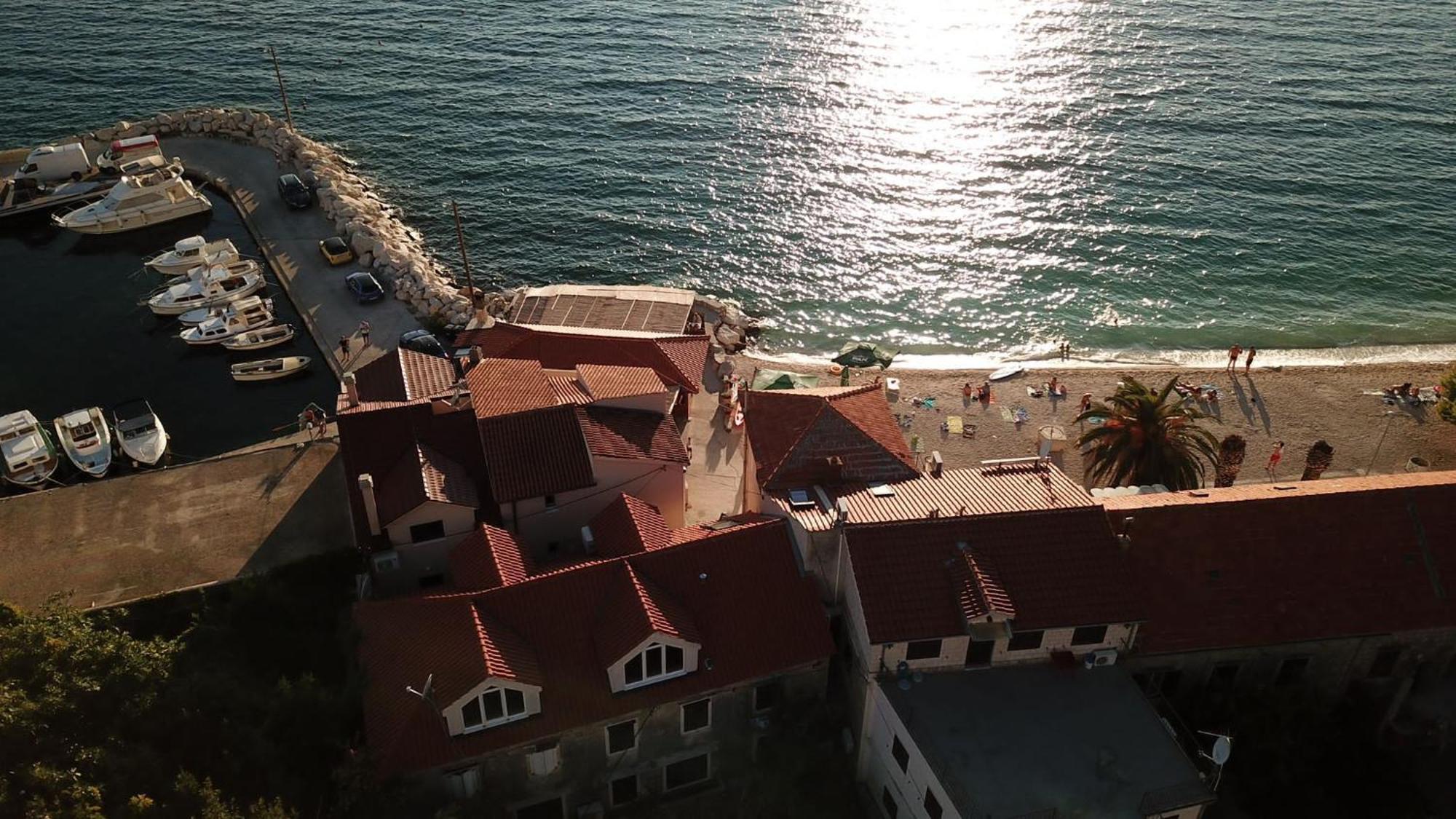 Beach Apartment Renco Sumpetar Екстериор снимка